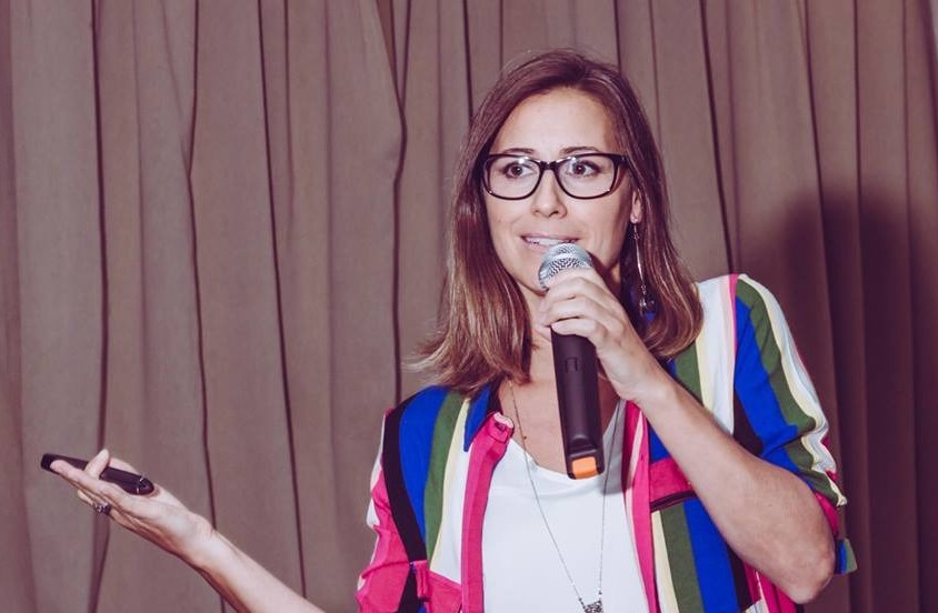 Inclusión tecnológica de la mujer y transformación digital de las PyMEs
