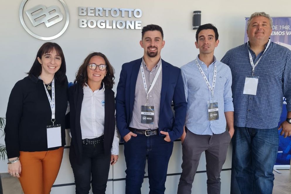 Operadores internacionales visitaron plantas industriales de empresas cordobesas